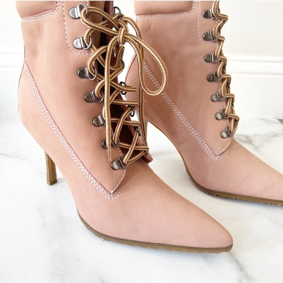 💯 Colin Stuart Blush Lace-Up Heeled Booties - Picture 2 of 11